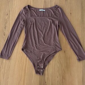 ReoRia Large brown bodysuit, butter soft